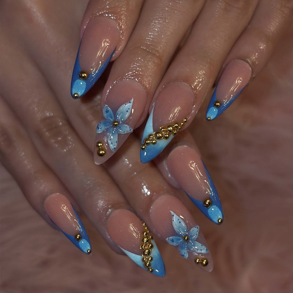 Nude fake nails with pink blue - огляд і ціна Pressed Flower Art